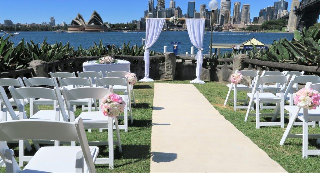 Wedding-in-Copes-Lookout-in-Kirribilli