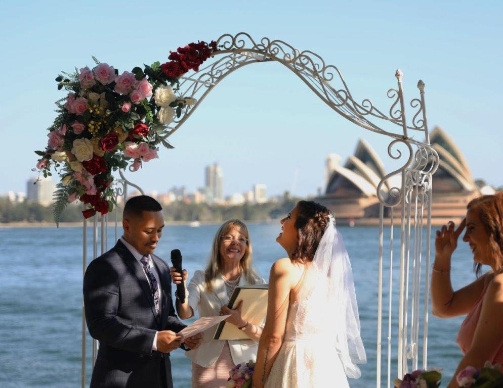wedding-celebrants-in-Sydney