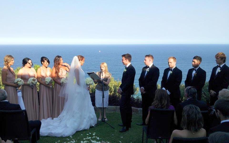Wedding ceremony at Jonah's beach whale (2)