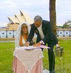wedding ceremony celebrant under the Harbour bridge, Sydney