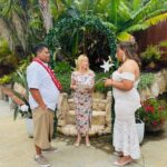 Small garden wedding 